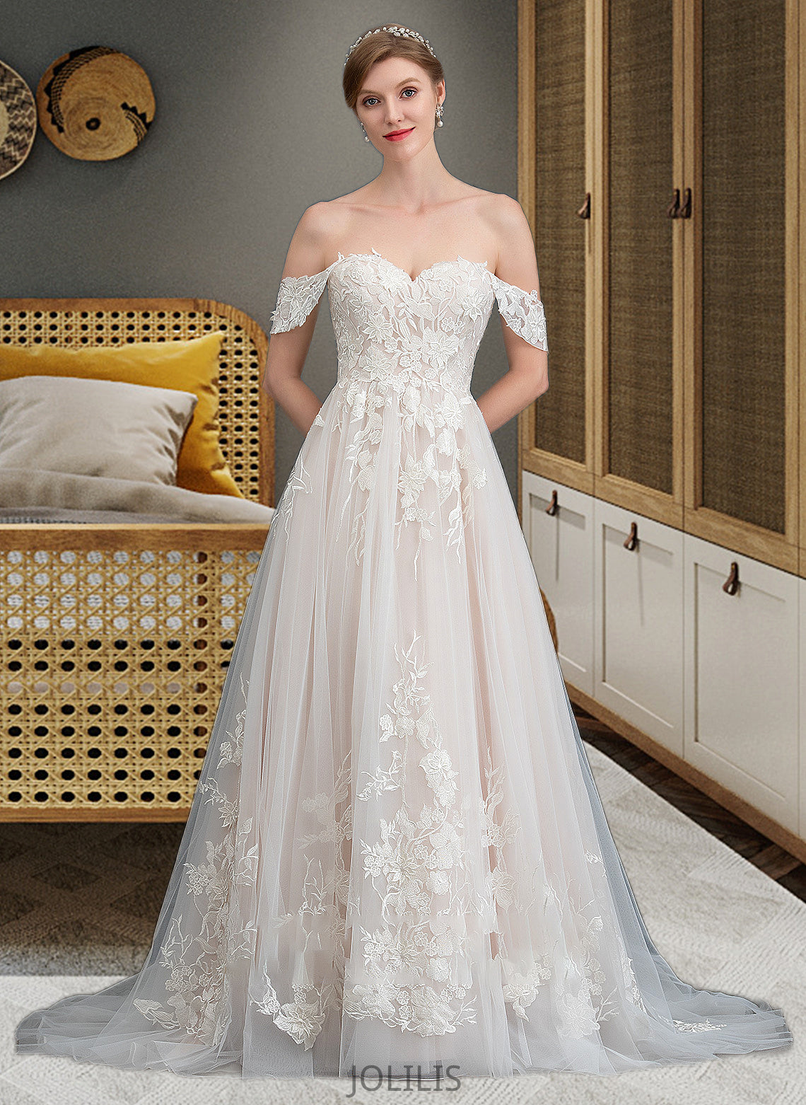 Daisy Ball-Gown/Princess Sweetheart Sweep Train Tulle Wedding Dress HIP0013685