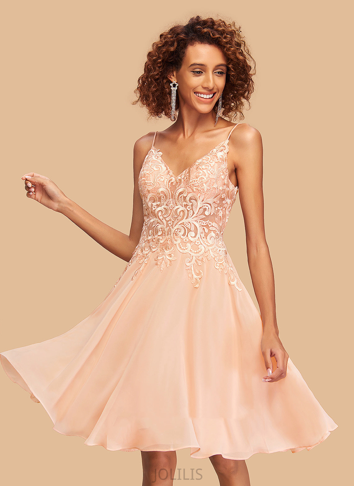 Homecoming Lace A-Line Chiffon Alexus V-neck With Homecoming Dresses Knee-Length Dress