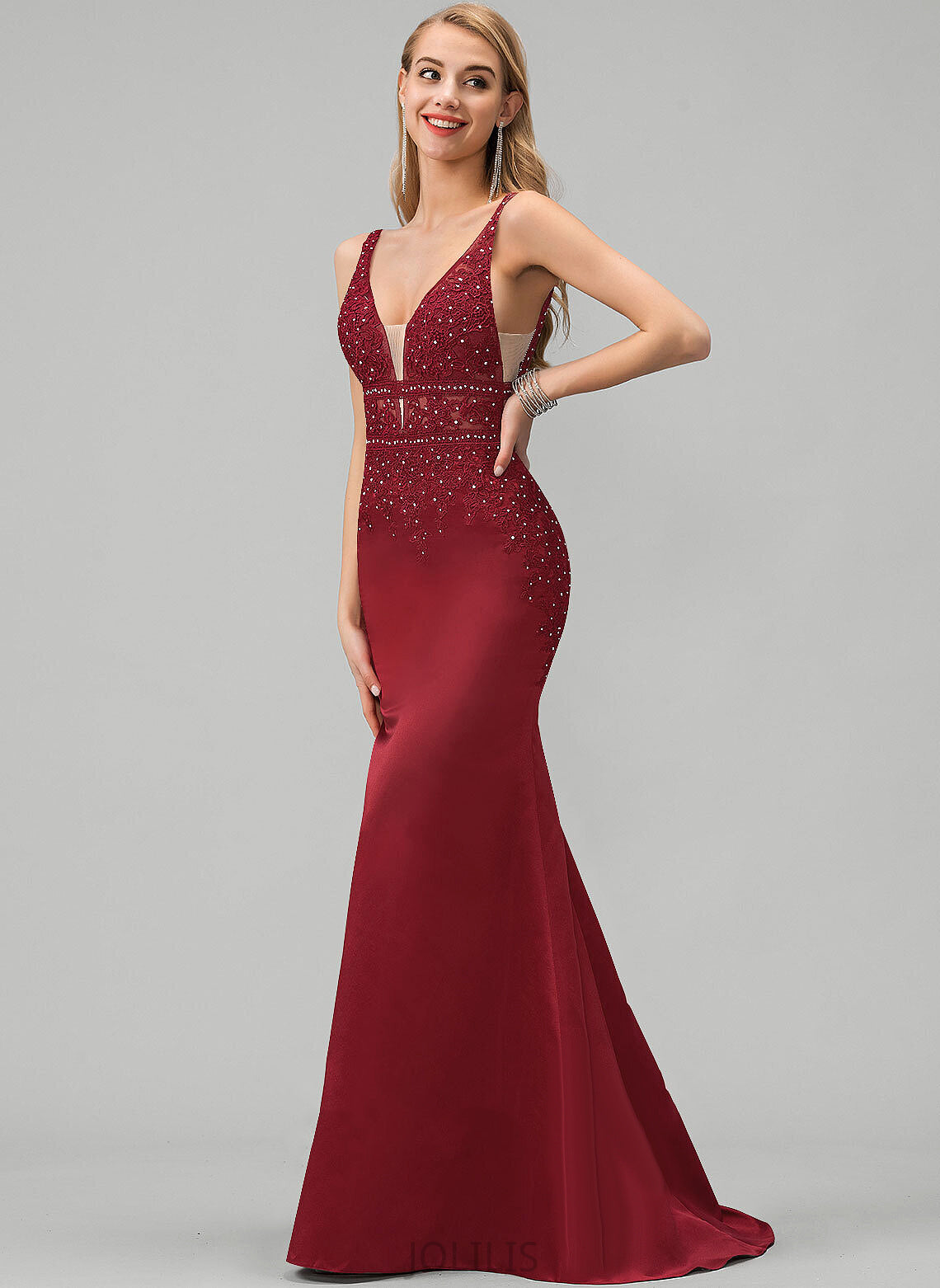 Beading V-neck Sequins With Prom Dresses Trumpet/Mermaid Regina Train Satin Sweep