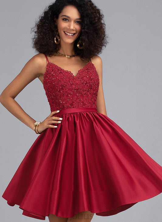 Beading Short/Mini Homecoming Homecoming Dresses Lace Dress A-Line Satin V-neck Madilynn With