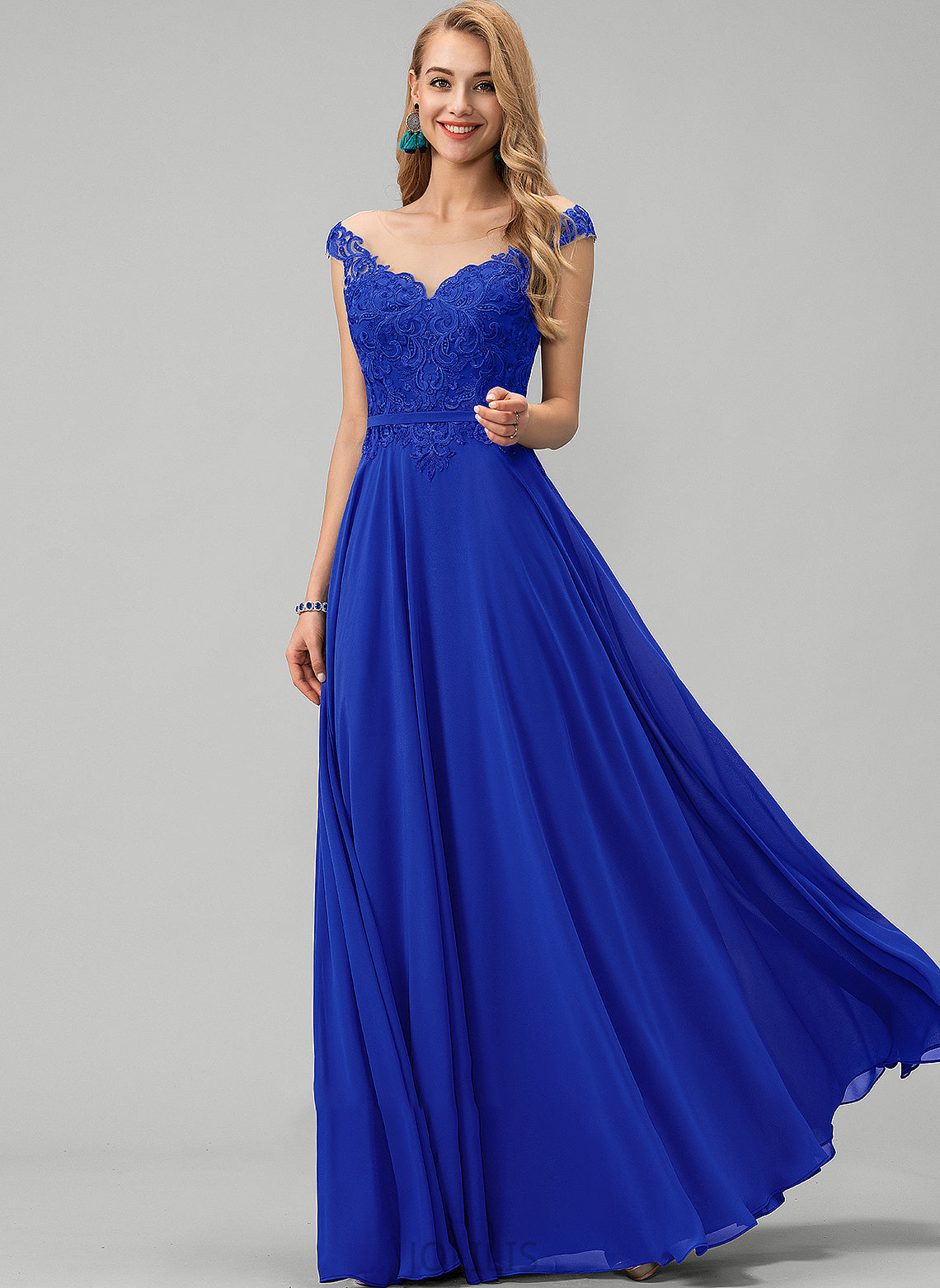 Scoop With Lace A-Line Floor-Length Sequins Neck Chiffon Germaine Prom Dresses