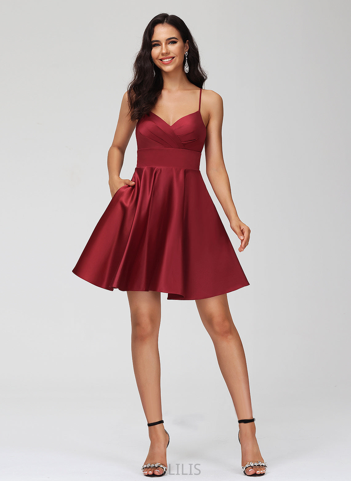 V-neck Dress Homecoming Dresses Pleated Cynthia A-Line Satin Short/Mini Homecoming With