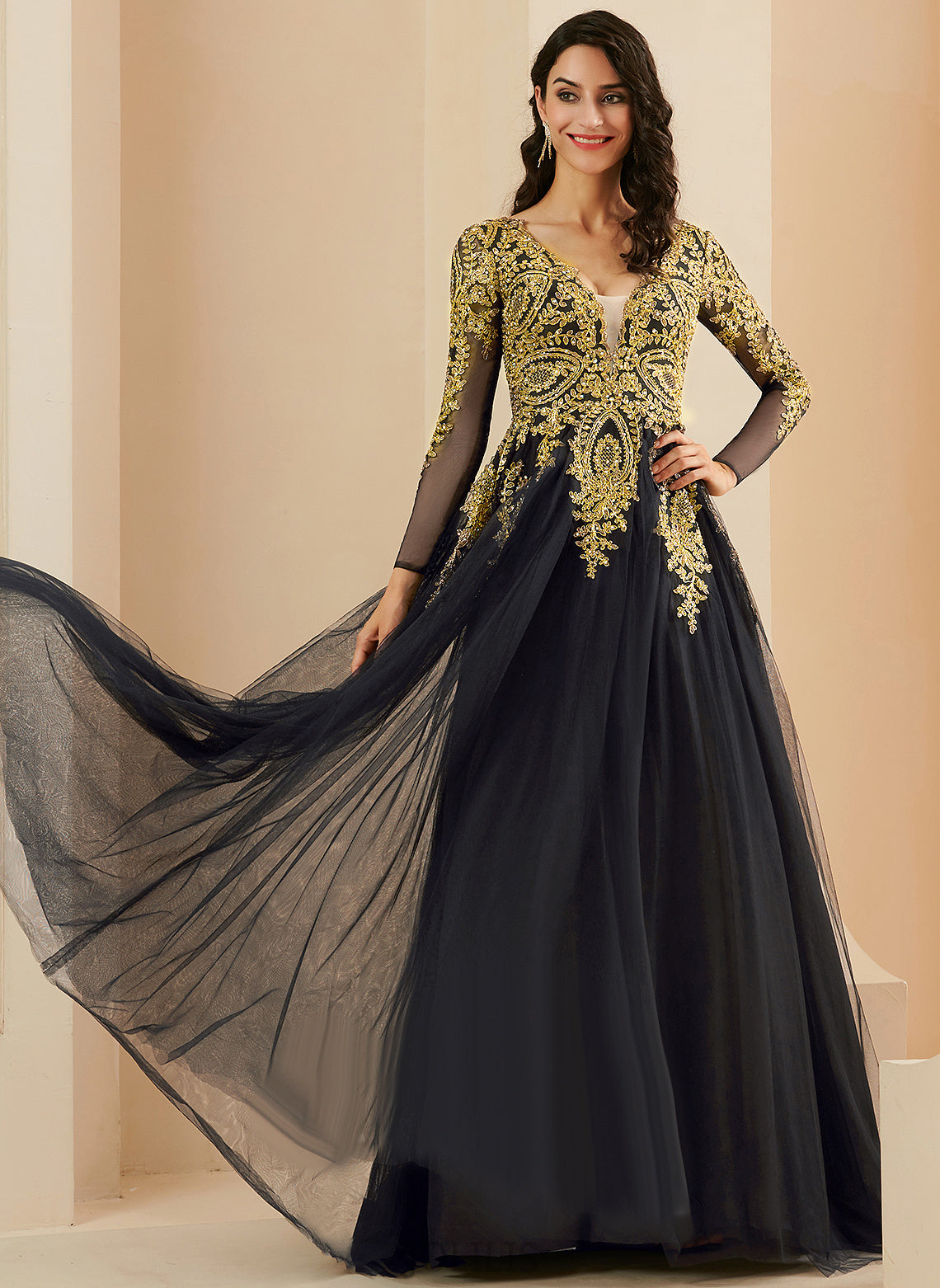 V-neck Sequins With Ball-Gown/Princess Lace Sweep Train Nathaly Prom Dresses