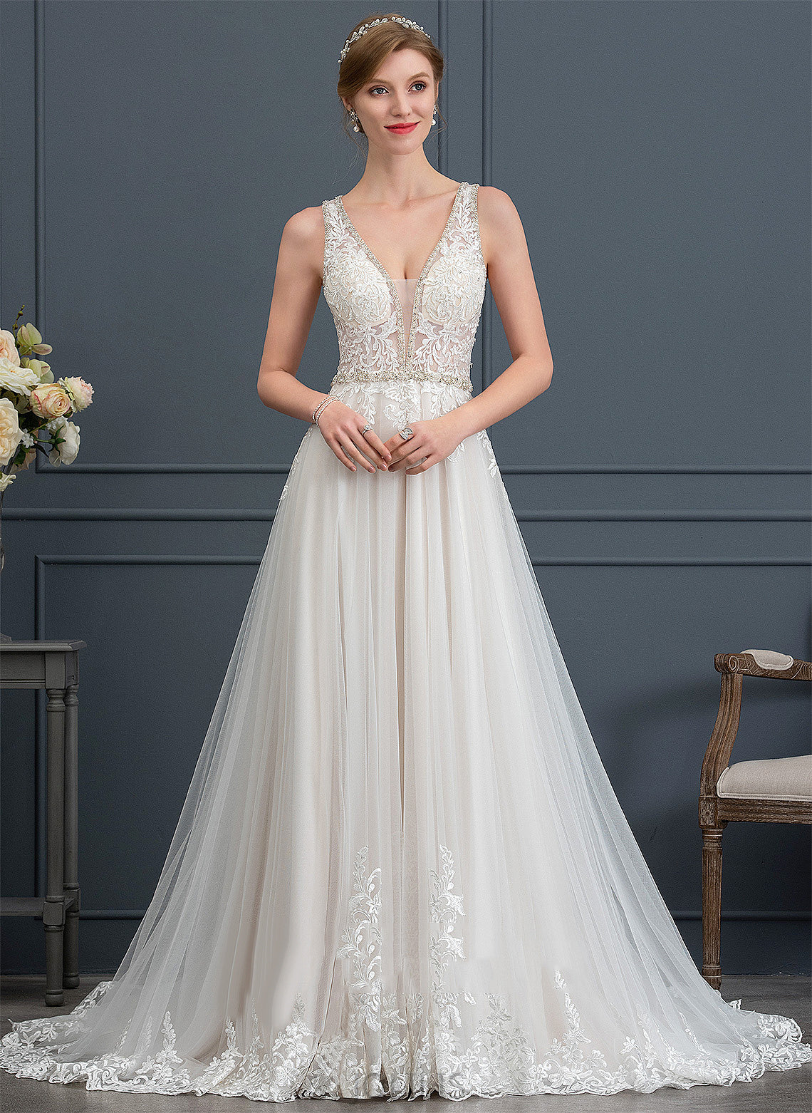 Lace Dress Beading Ball-Gown/Princess Sequins Court Tulle Wedding With Aniyah V-neck Train Wedding Dresses