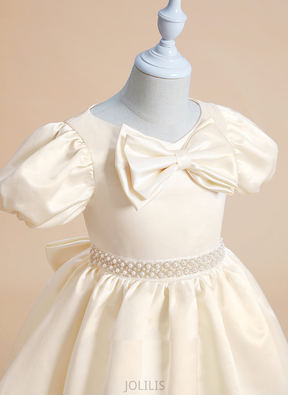 Flower Girl Dresses - Flower Ball-Gown/Princess V-neck Dress Girl Sleeves Knee-length Beading/Bow(s) Henrietta Satin With Short