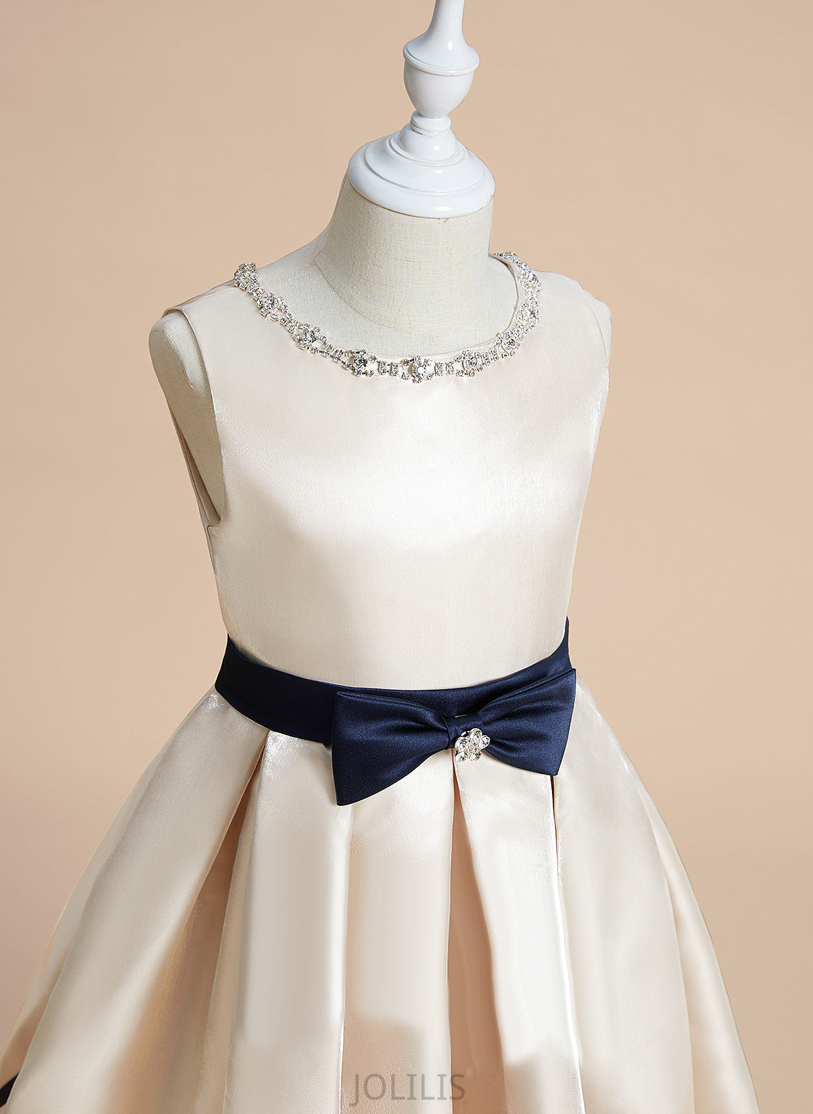 Dress Damaris Sleeveless Scoop Knee-length With Girl Beading/Bow(s) A-Line Neck - Flower Satin Flower Girl Dresses