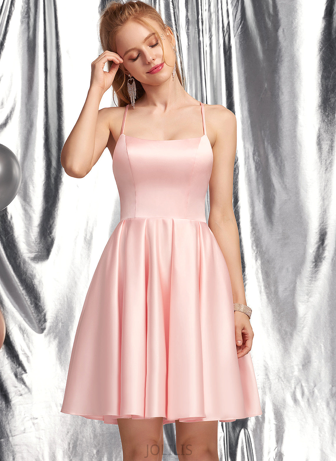 A-Line April Short/Mini Square Satin Prom Dresses