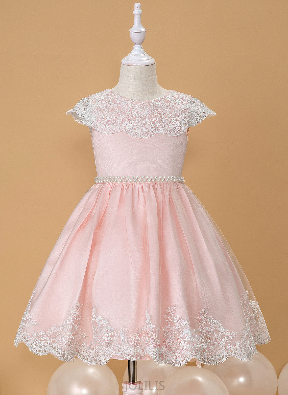 Girl With Satin/Lace Beading/Bow(s) Knee-length Neck Ball-Gown/Princess Greta Scoop Flower Dress - Sleeveless Flower Girl Dresses