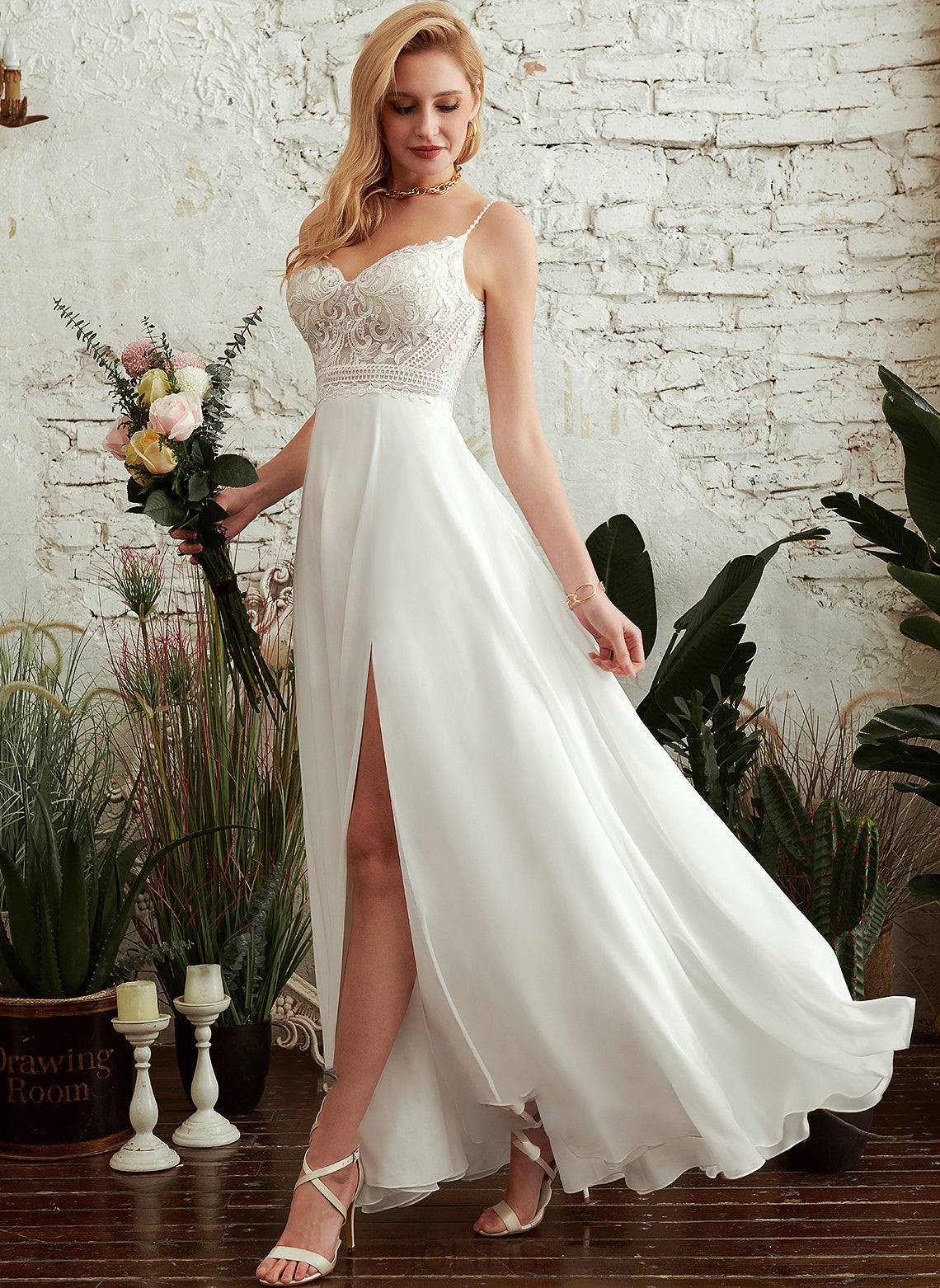 A-Line Wedding Dresses Front Split Dress Pat V-neck Floor-Length Wedding With