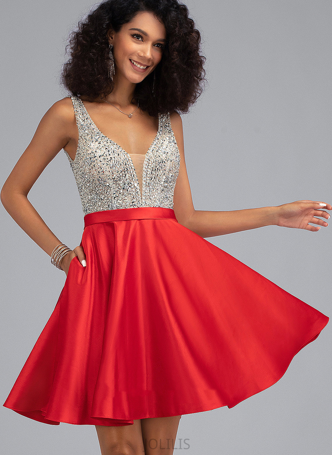 Sequins V-neck With A-Line Homecoming Satin Pockets Dress Maud Homecoming Dresses Short/Mini Beading