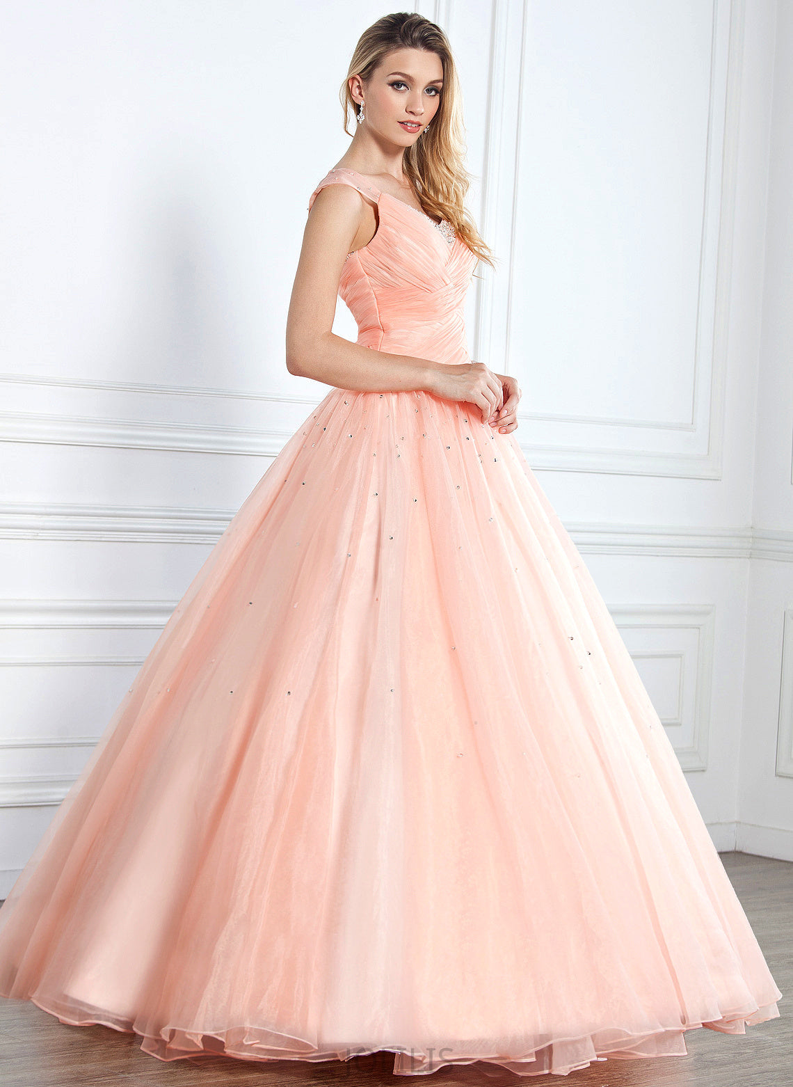 Floor-Length Prom Dresses With Beading V-neck Ball-Gown/Princess Ruffle Akira Sequins Organza