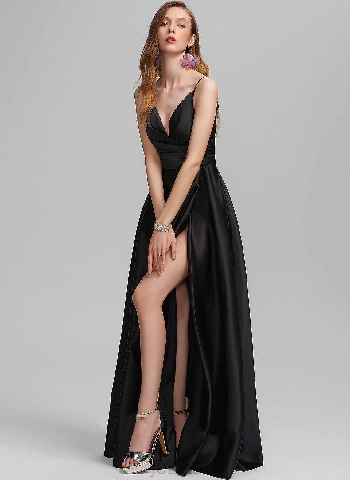 Jordin A-Line Satin Floor-Length V-neck With Prom Dresses Ruffle