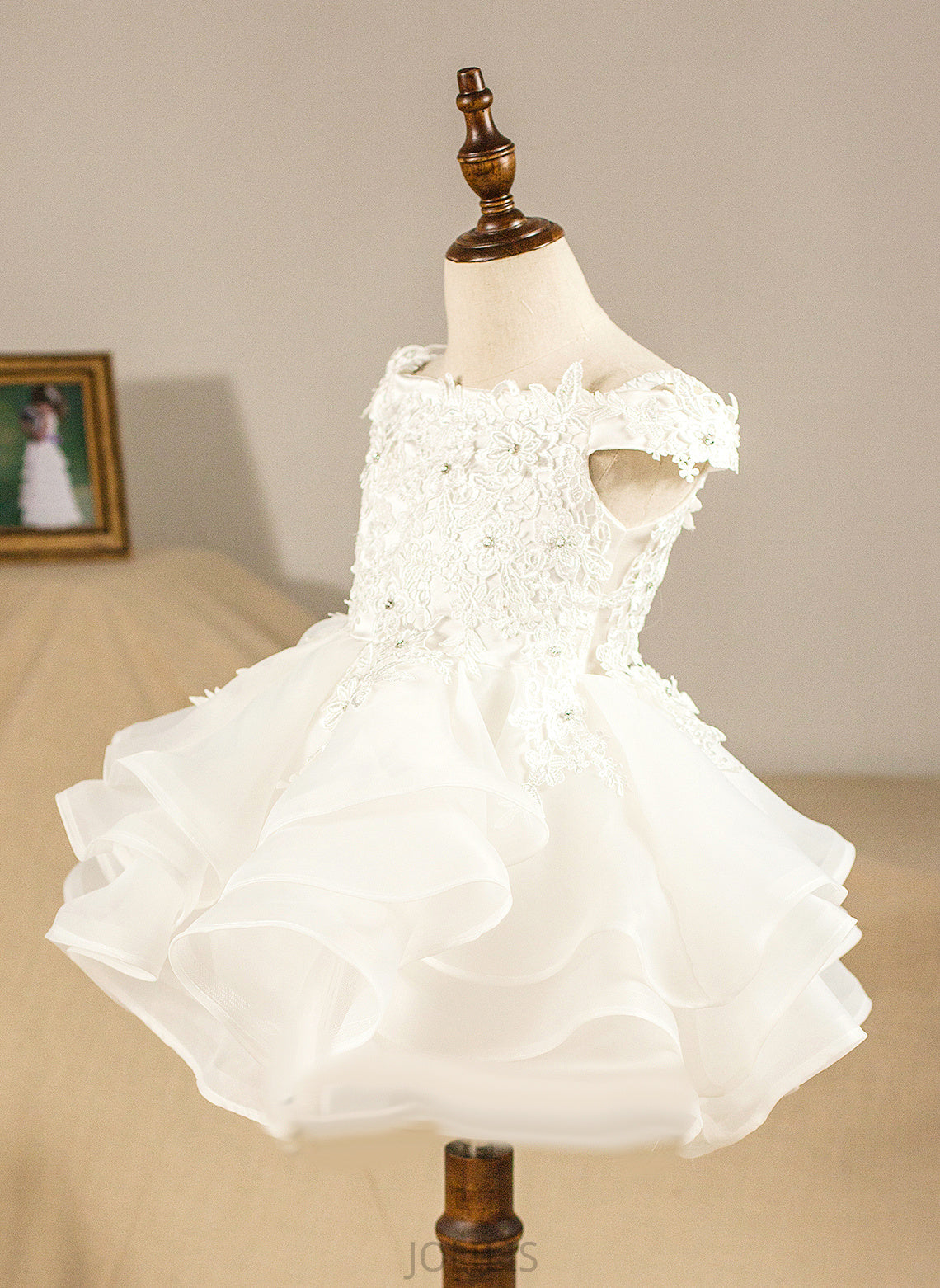 '- Flower Girl Dresses Flower Off-the-Shoulder Sleeveless Organza Ball-Gown/Princess Girl Dress Kasey Knee-length