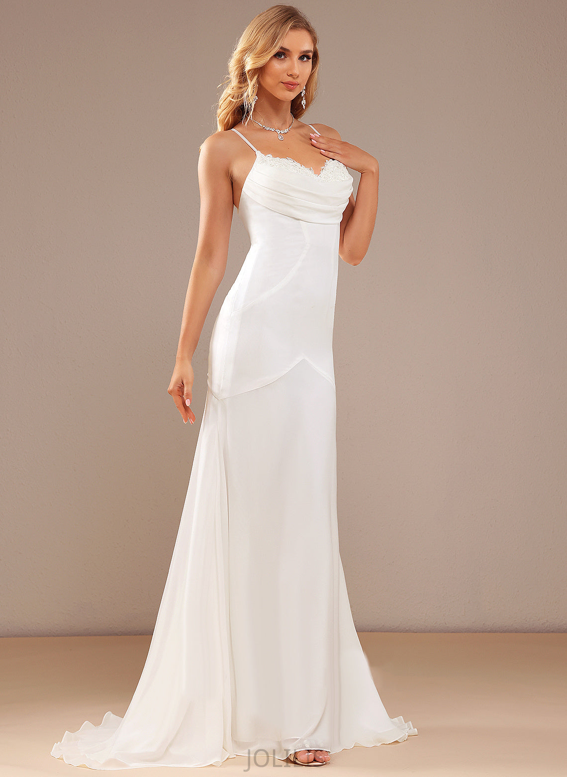 Train V-neck Lace Sweep Dress Chiffon Wedding Belen Trumpet/Mermaid Wedding Dresses