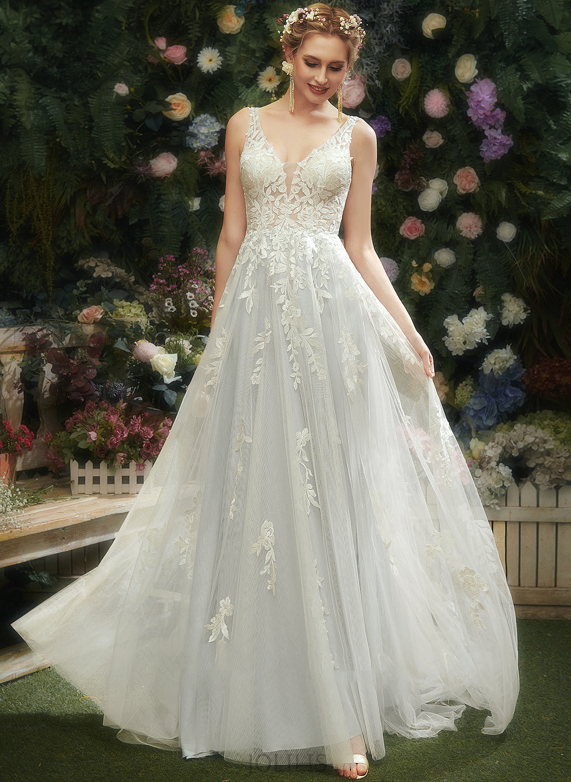 Train With Jazmin Wedding Dresses Lace V-neck Wedding Dress A-Line Court