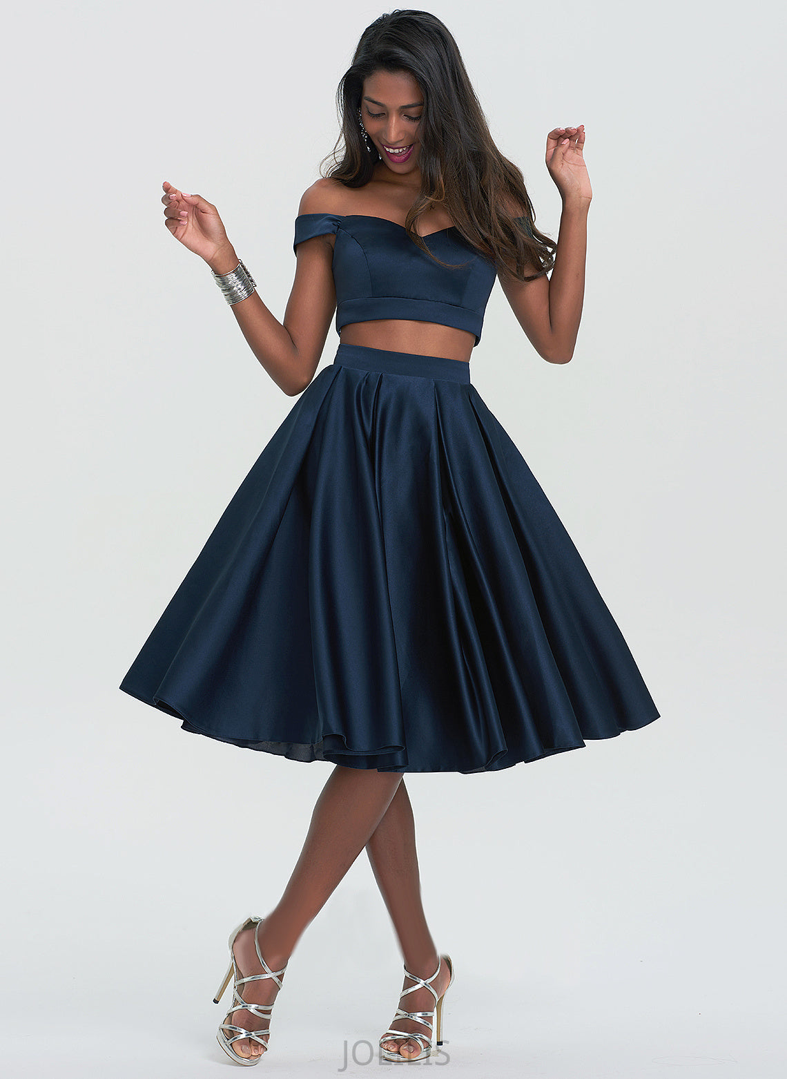 Madisyn Sweetheart Homecoming Dresses Satin A-Line Off-the-Shoulder Dress Homecoming Knee-Length