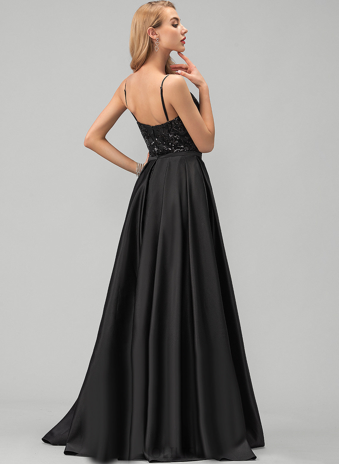 Floor-Length Sheath/Column Satin Rebekah Sequined Prom Dresses V-neck