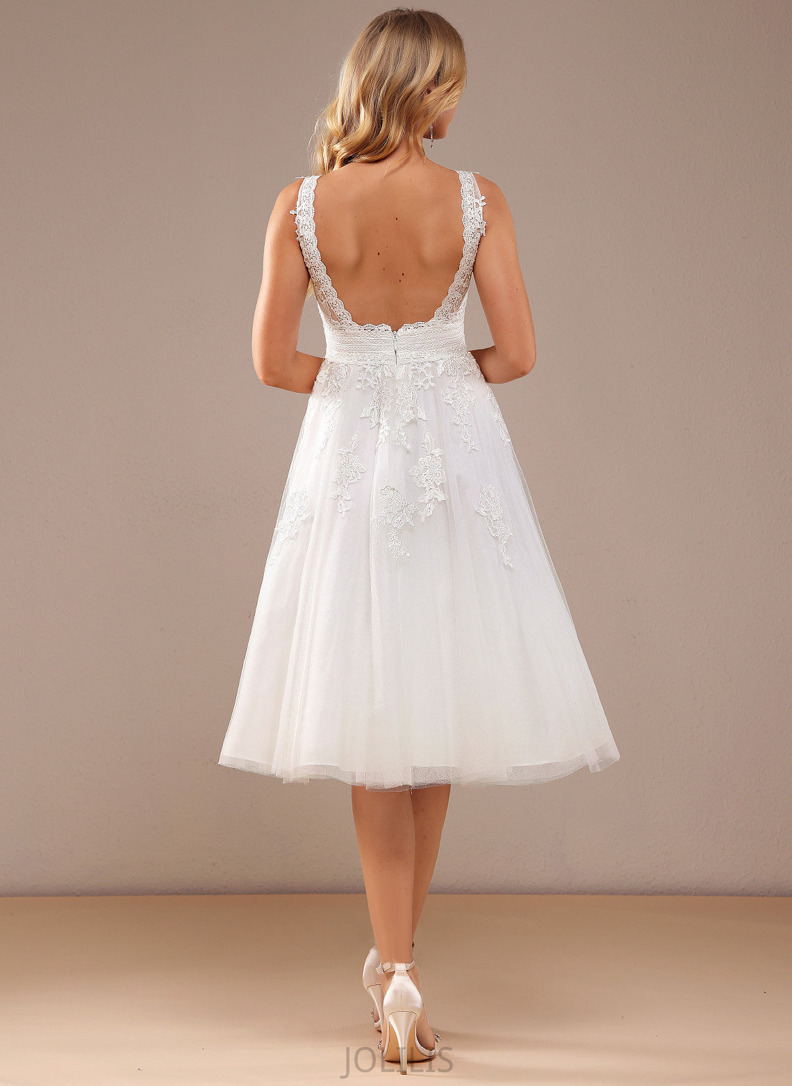 V-neck Tulle Wedding Dresses Lace Alula Knee-Length Dress A-Line Wedding