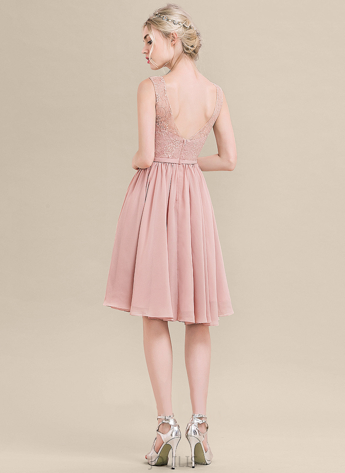 With Knee-Length Chiffon Lace Homecoming Dress Homecoming Dresses V-neck Lace Sam Bow(s) A-Line