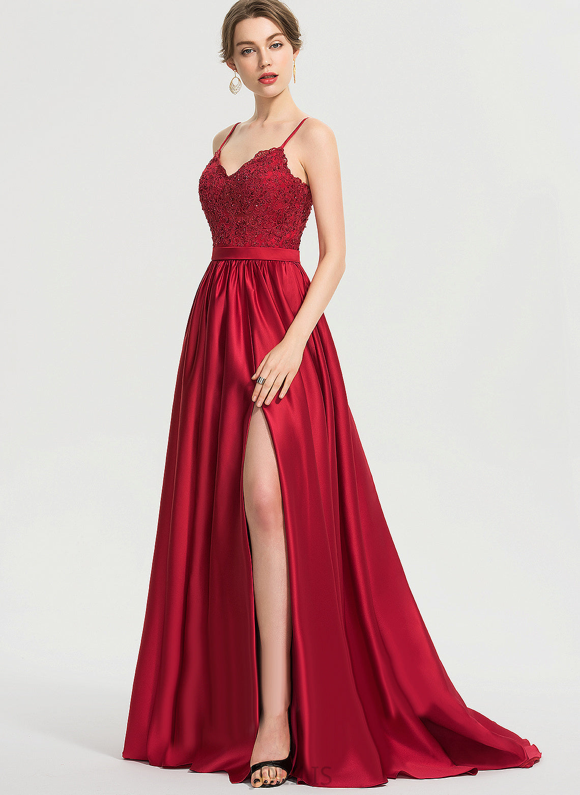 Beading Sweep Amina Train With Ball-Gown/Princess Lace Satin V-neck Sequins Prom Dresses