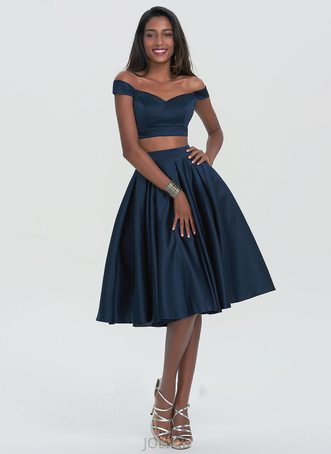 Madisyn Sweetheart Homecoming Dresses Satin A-Line Off-the-Shoulder Dress Homecoming Knee-Length