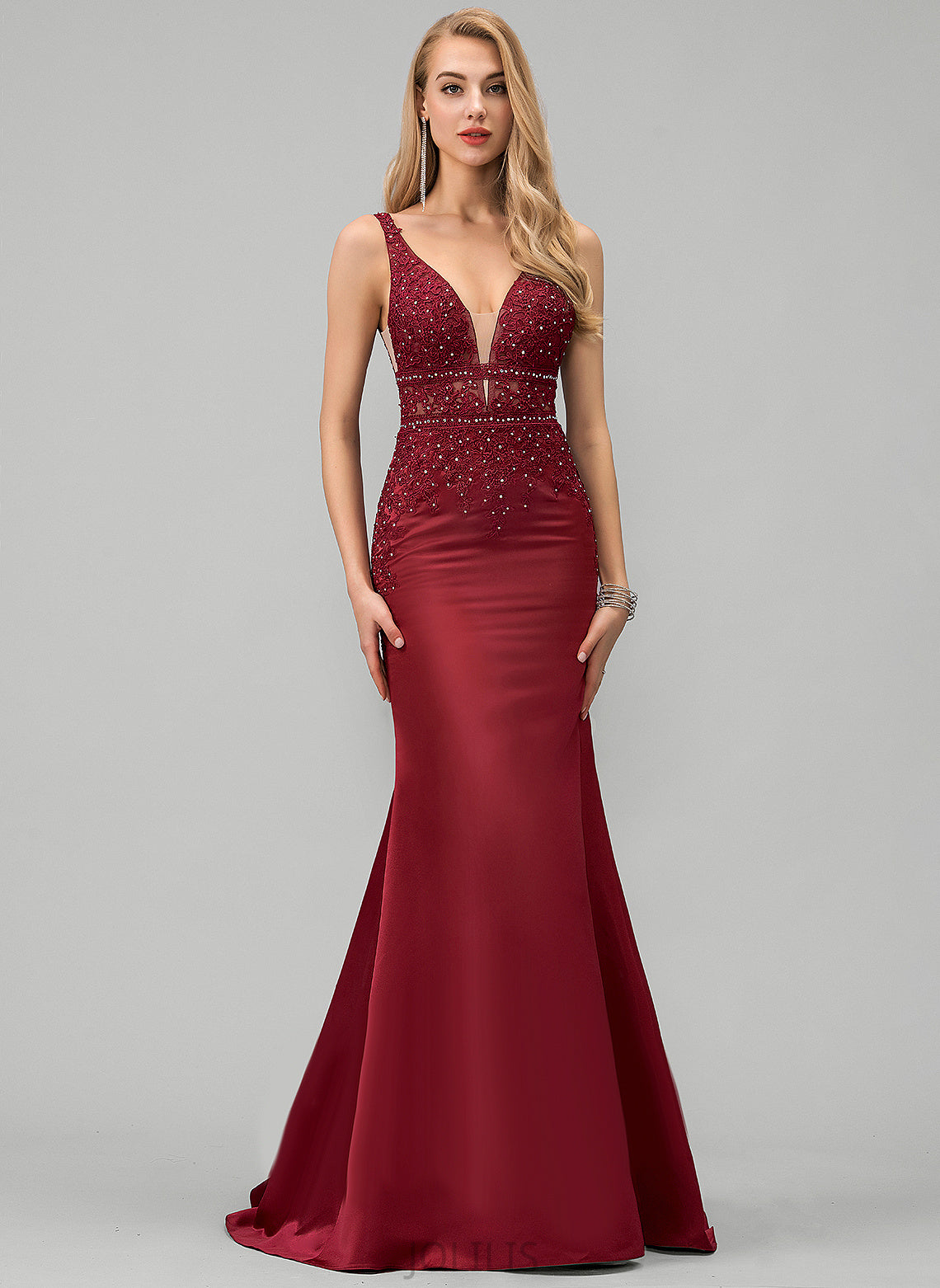 Beading V-neck Sequins With Prom Dresses Trumpet/Mermaid Regina Train Satin Sweep