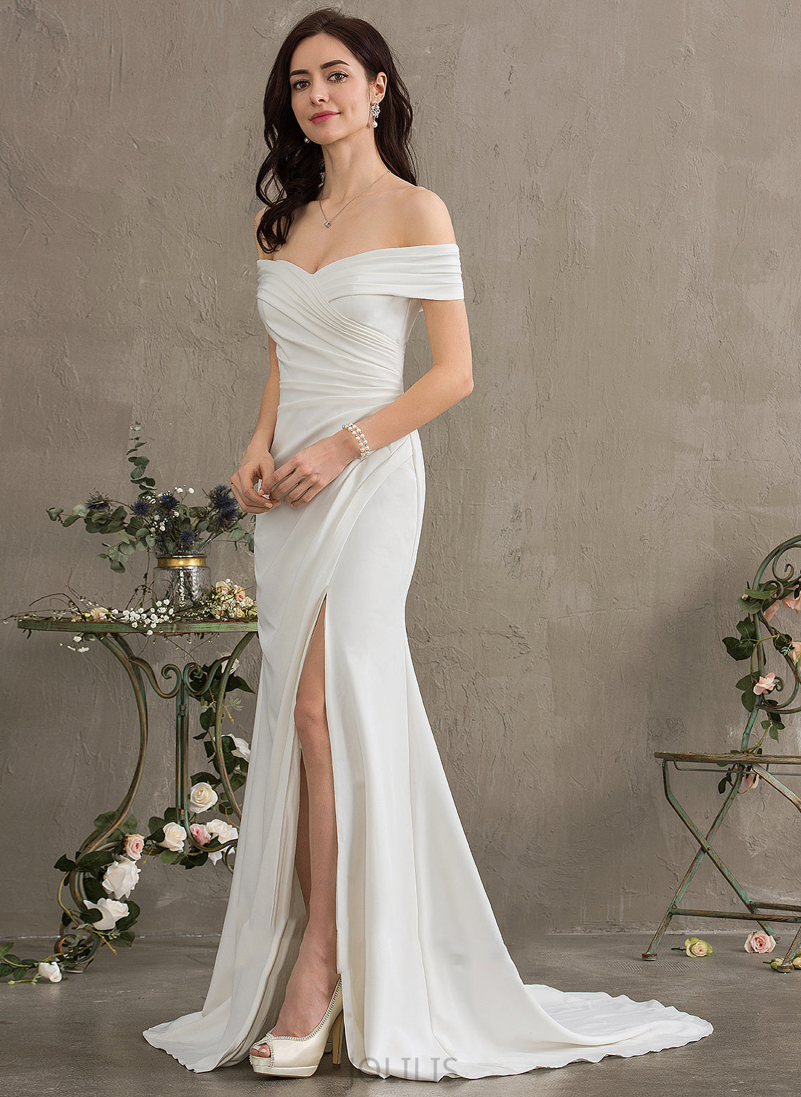 Wedding Dresses Front Sheath/Column With Train Off-the-Shoulder Wedding Stretch Split Crepe Dress Lilyana Ruffle Sweep