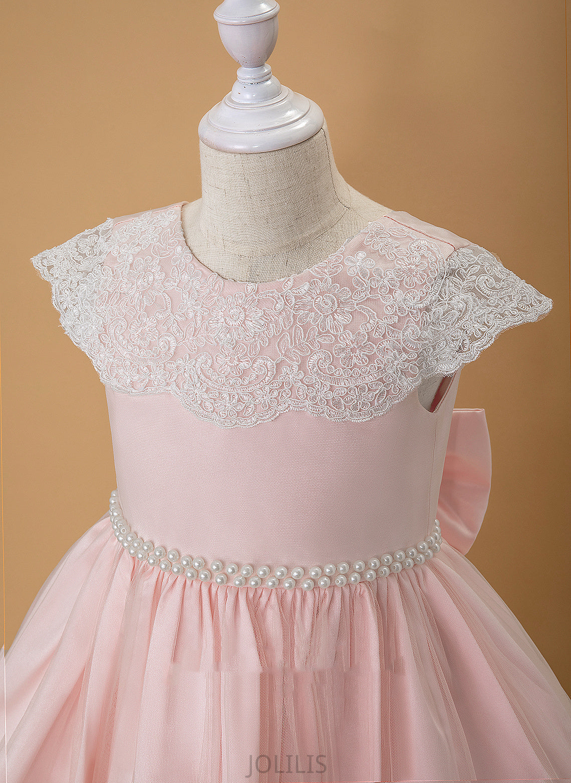 Girl With Satin/Lace Beading/Bow(s) Knee-length Neck Ball-Gown/Princess Greta Scoop Flower Dress - Sleeveless Flower Girl Dresses