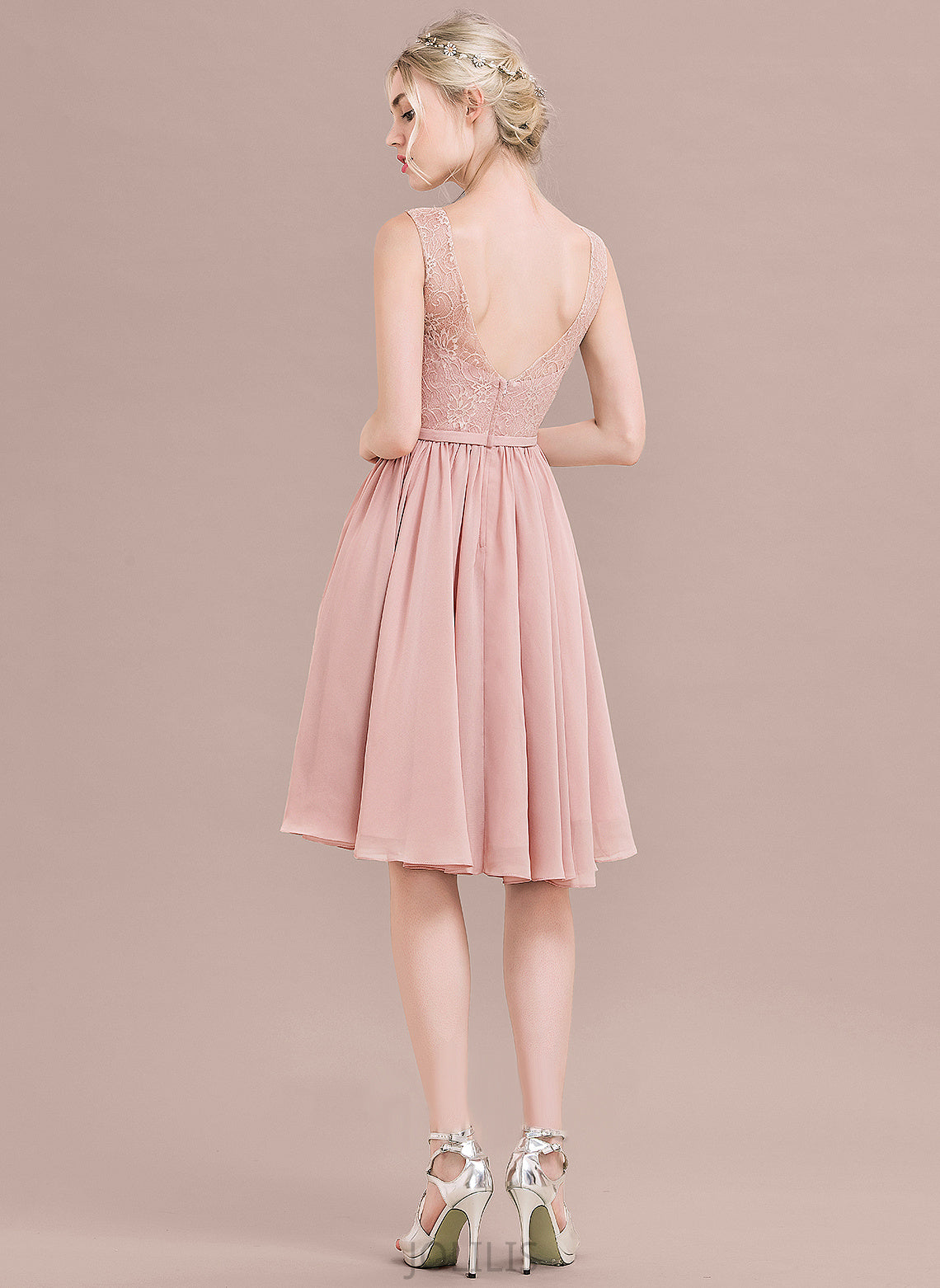 With Knee-Length Chiffon Lace Homecoming Dress Homecoming Dresses V-neck Lace Sam Bow(s) A-Line