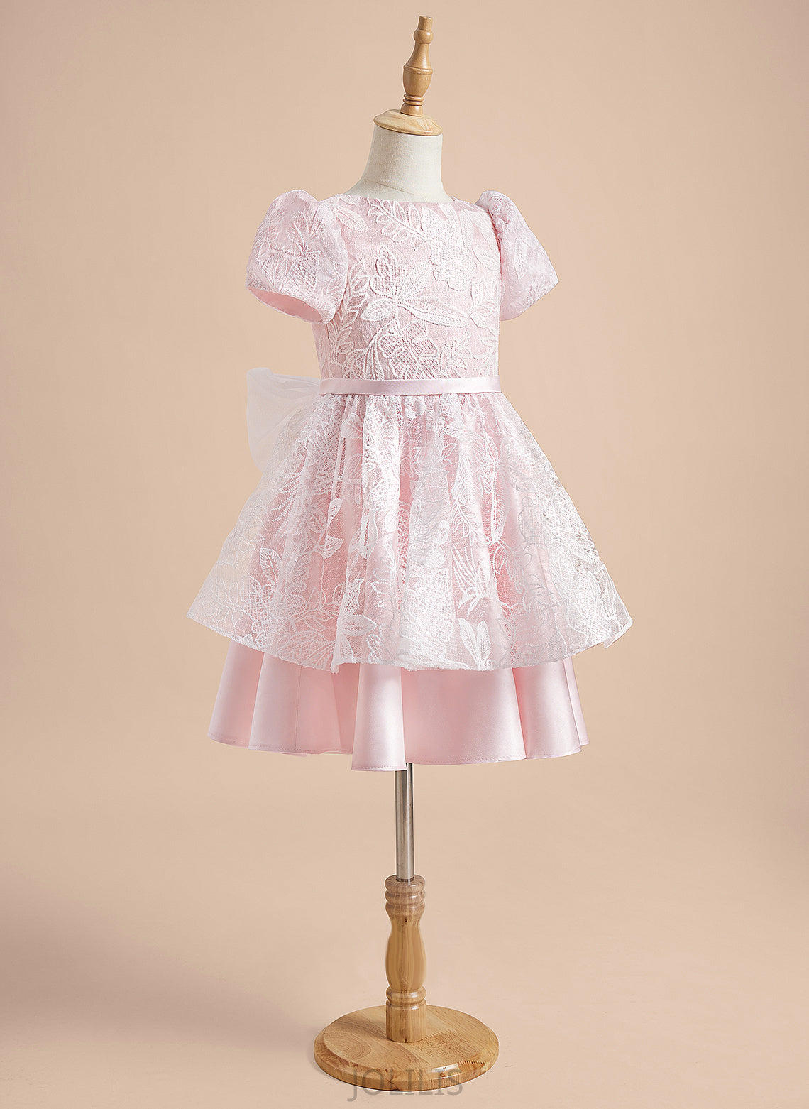 Neck Cara With - Knee-length A-Line Lace/Sequins/Bow(s) Satin/Tulle Dress Flower Girl Dresses Short Scoop Sleeves Flower Girl