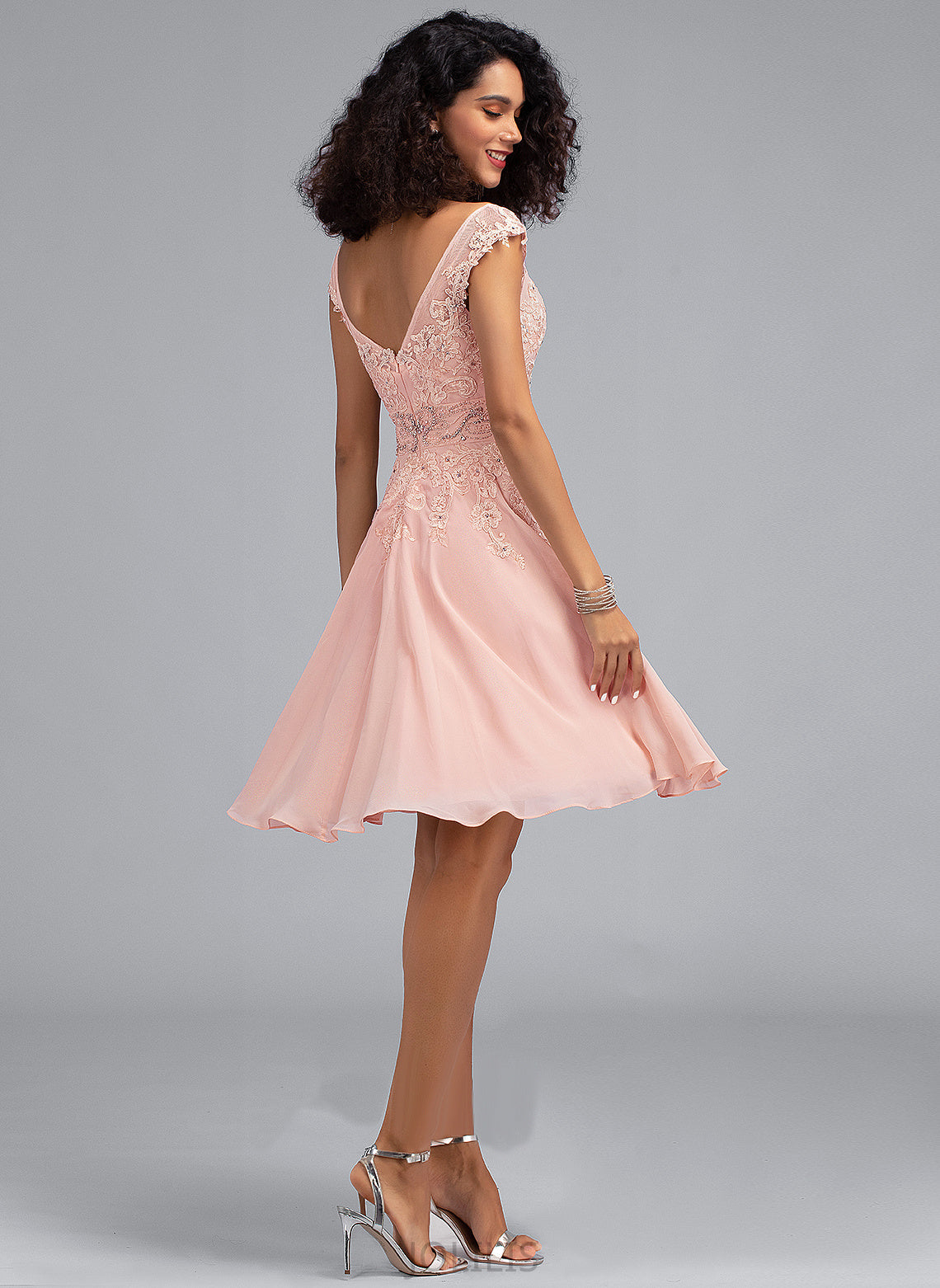 Homecoming Dresses Chiffon Lace V-neck Knee-Length Dress Homecoming With Novia A-Line Beading