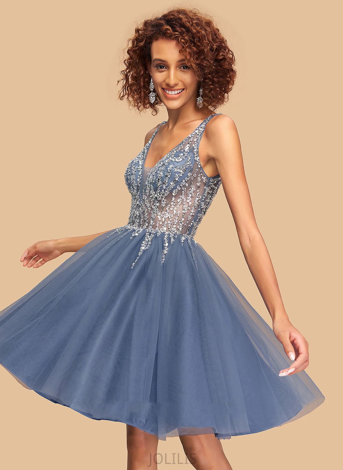 Homecoming Beading With Short/Mini Sequins Dress Tulle Homecoming Dresses A-Line Gill V-neck