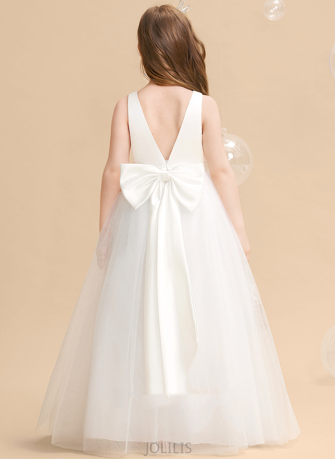 With Alisha Sleeveless - Back Ball-Gown/Princess Flower Girl Dresses Tulle Girl Flower Dress V-neck Floor-length Bow(s)/V