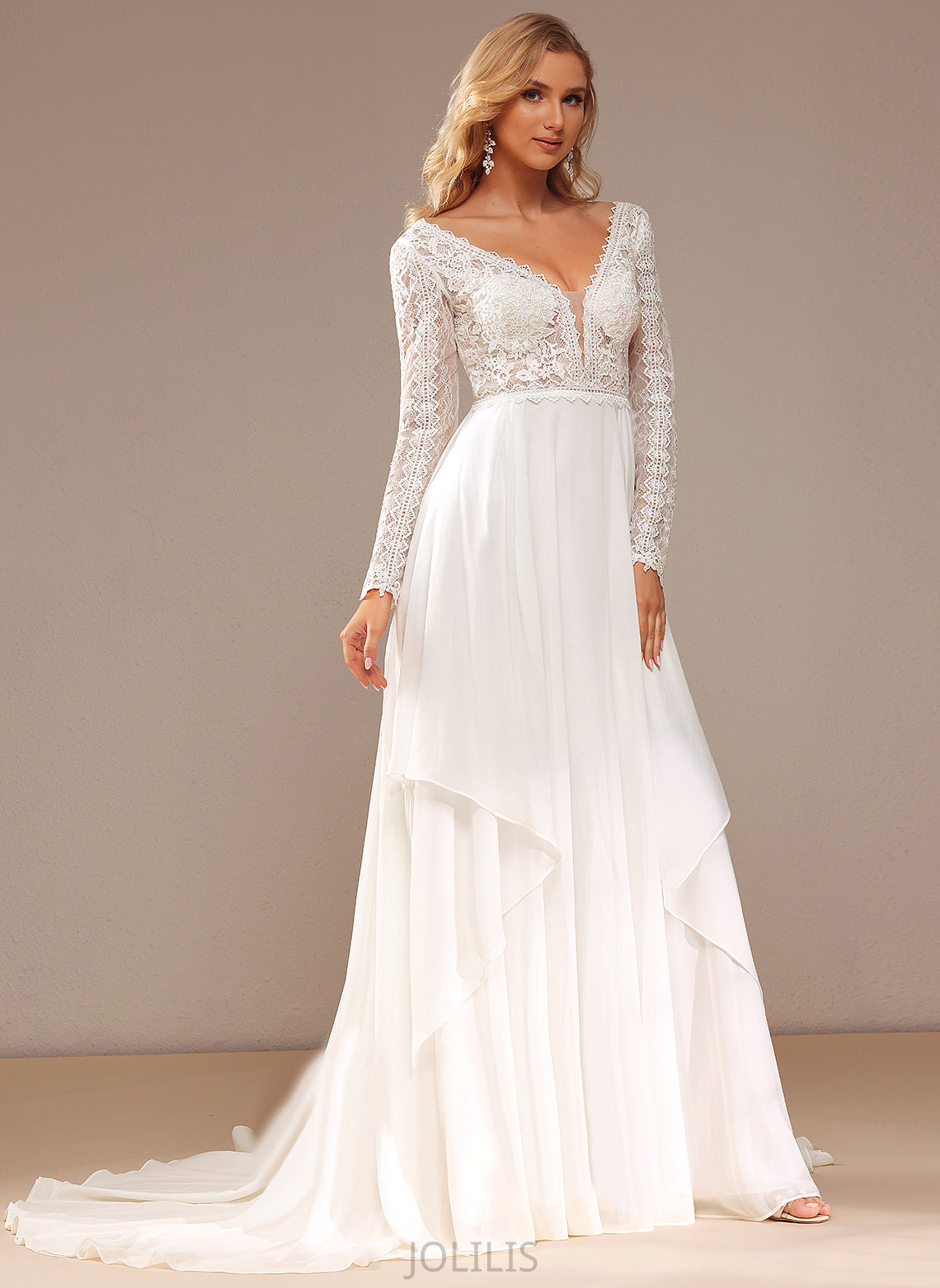 With Dress Court Ruffle Wedding Train Wedding Dresses Lace A-Line V-neck Chiffon Maci Lace