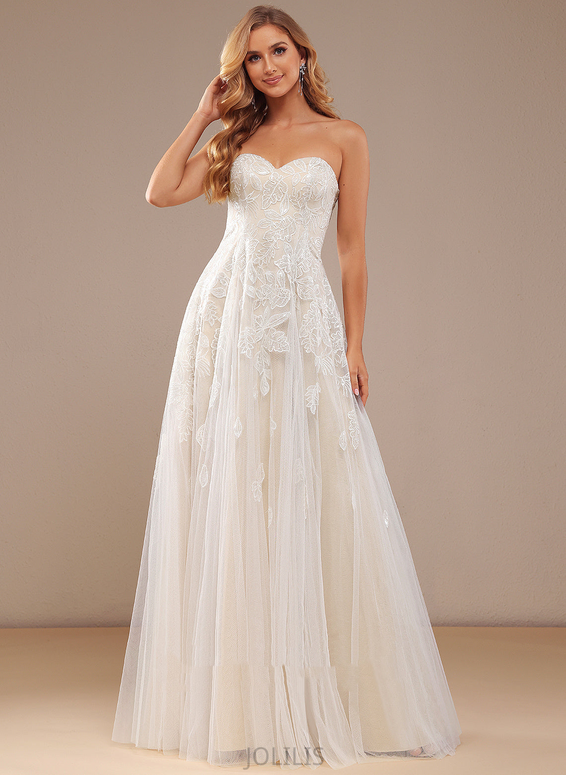 Sequins A-Line Aryana With Wedding Dresses Floor-Length Sweetheart Lace Dress Wedding