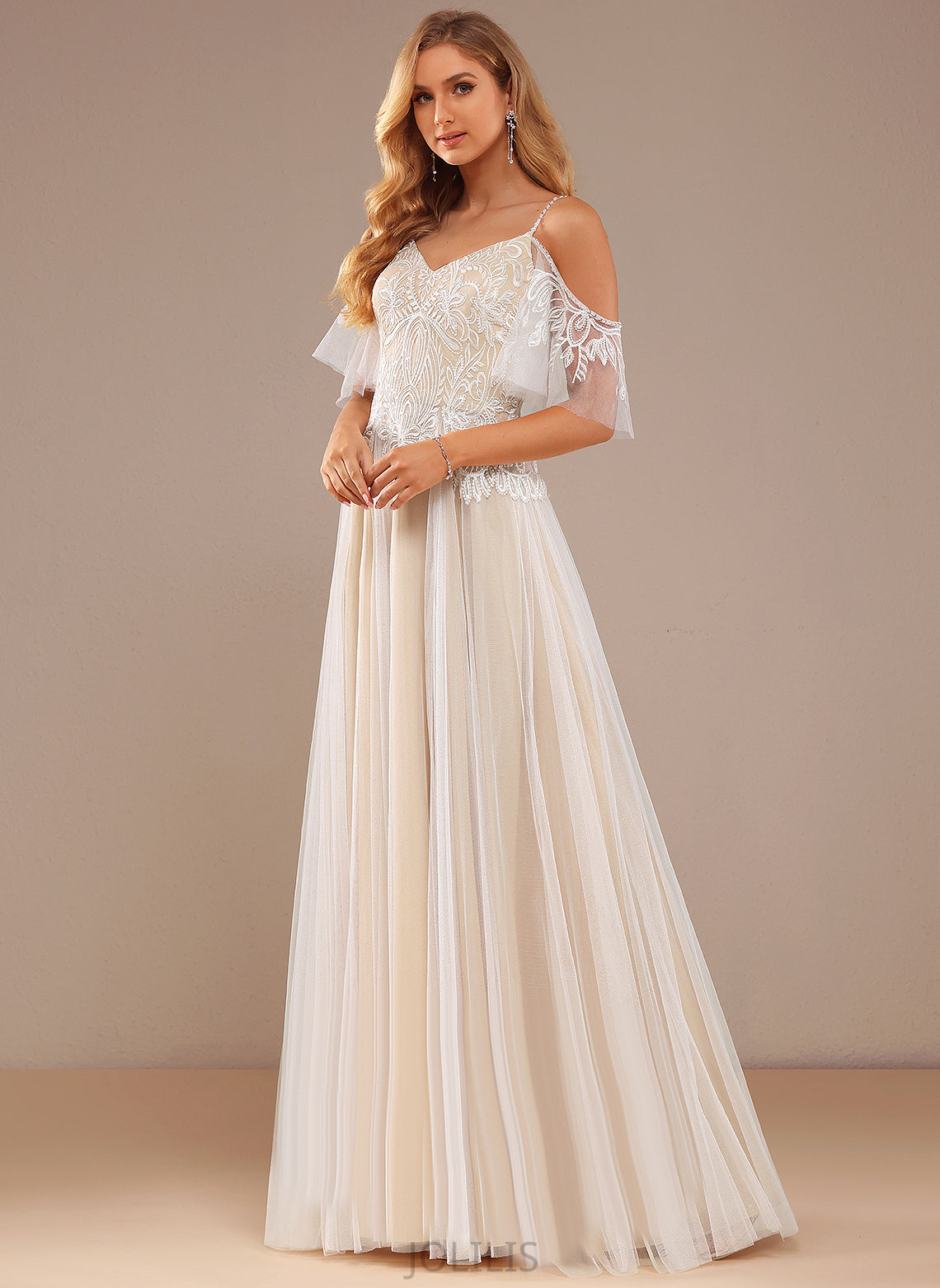 A-Line Floor-Length Tulle Alondra With Dress Beading Lace Wedding Dresses Sequins Wedding Lace Ruffle V-neck