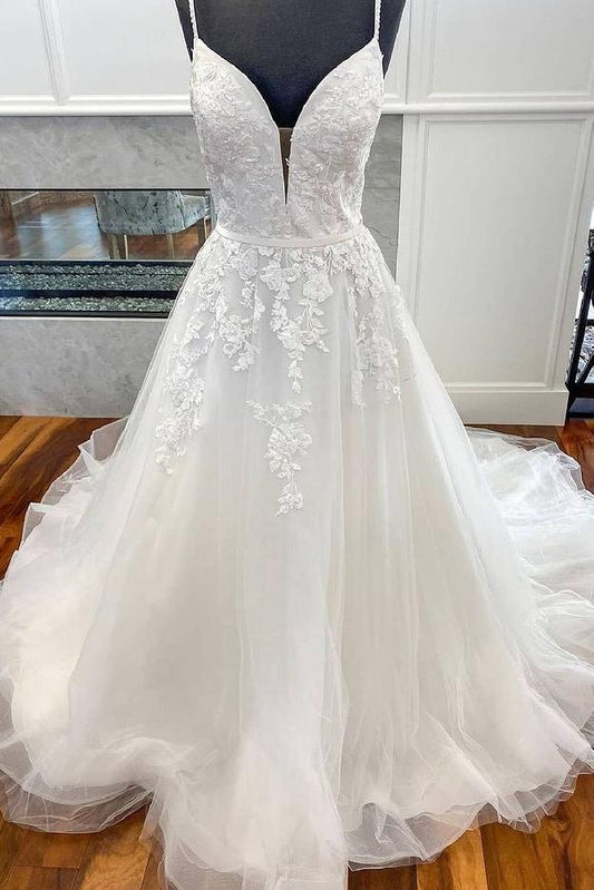 Charming Long Spaghetti Straps Tulle Wedding Dresses Bridal Gowns Y0147