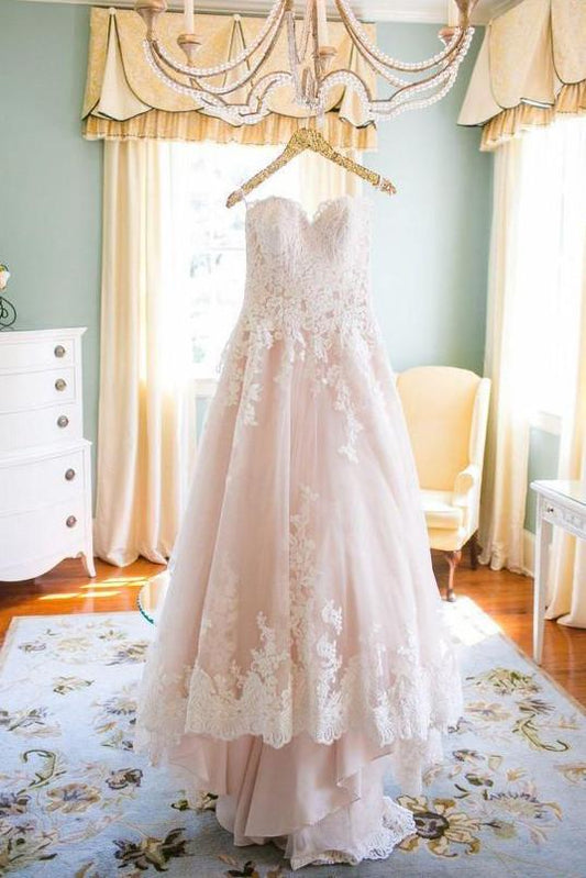 Sweetheart Wedding Dresses,Blush Pink Wedding Gown,Princess Wedding Dresses,Tulle Wedding Dress with Lace,Lace Appliqued Brides Dress