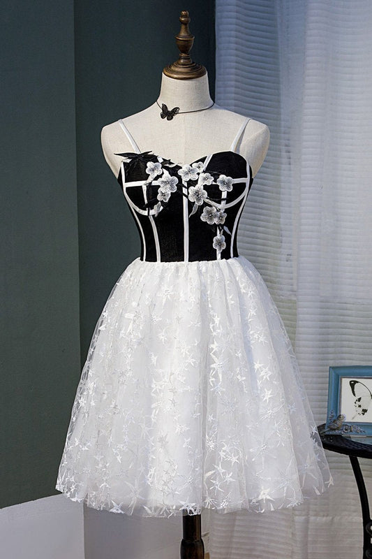 Spaghetti Straps Lace Sweet 16 Dress with Black Top, Cute Lace Homecoming Dress N1977